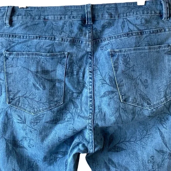 SOFT SURROUNDINGS | Women’s Leaf Print 5 Pocket Pull On Denim Leggings Size PL - Picture 5 of 7